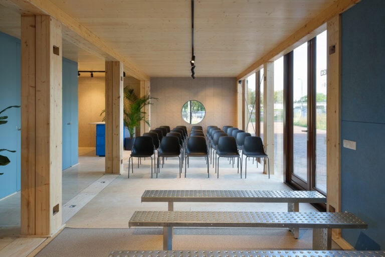 BLOK paviljoen beneden binnen